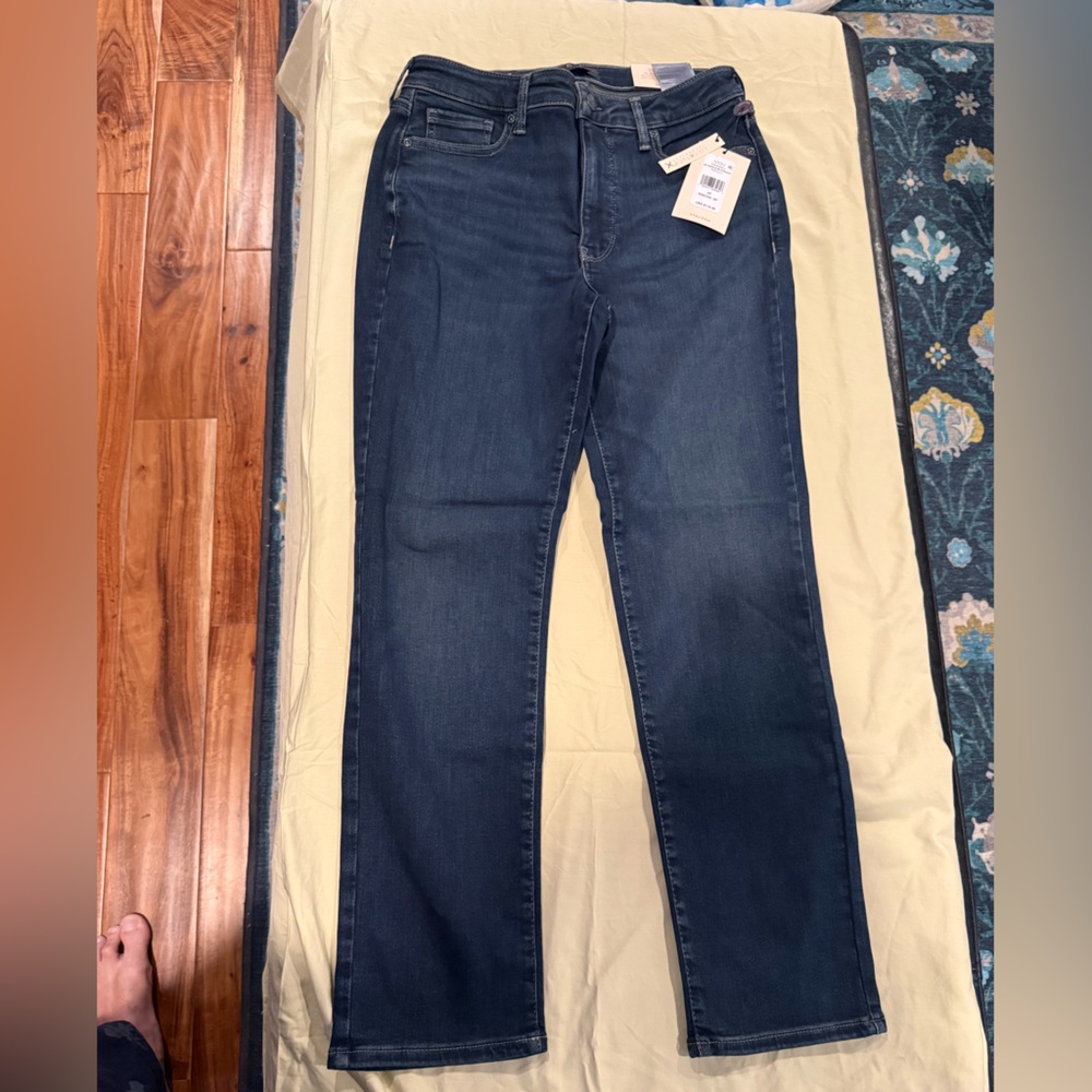 NWT Not Your Daughters Jeans - NYDJ Slim Jeans‎ – Presley Blue Denim – Size 6P